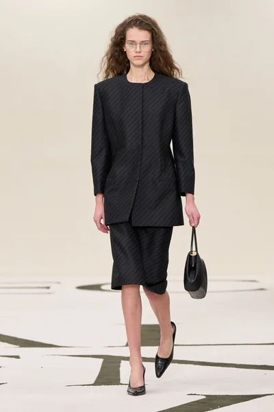 Look 7
